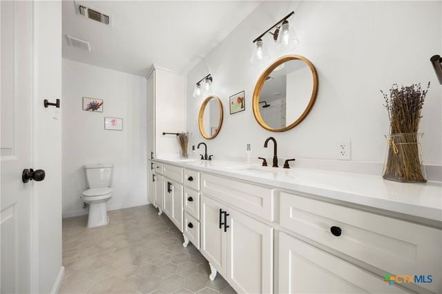 921 Indian Trail, Harker Heights, TX 76548