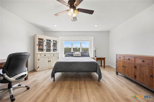 921 Indian Trail, Harker Heights, TX 76548