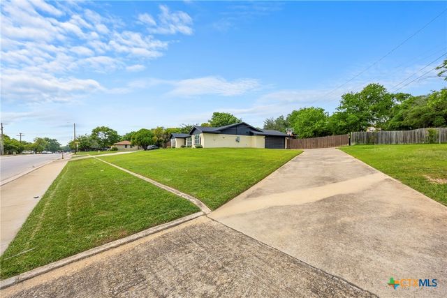 921 Indian Trail, Harker Heights, TX 76548