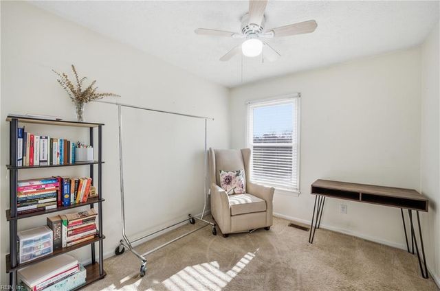 57 Glascow WAY, Hampton, VA 23669