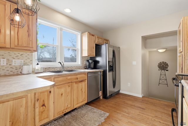 3633 CANYON LAKE DR, Rapid City, SD 57702