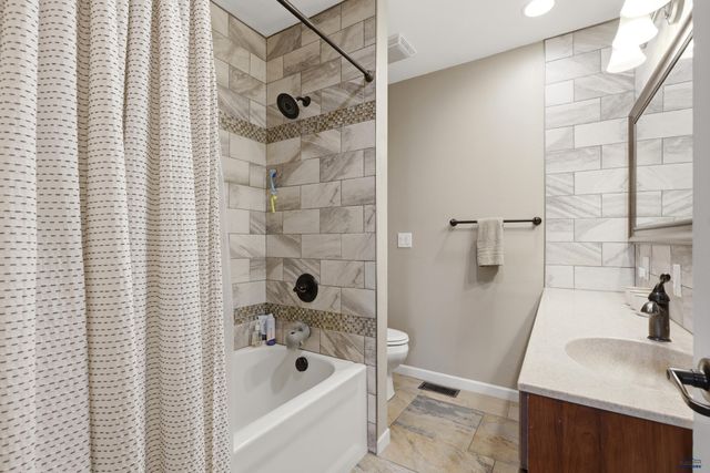 3633 CANYON LAKE DR, Rapid City, SD 57702