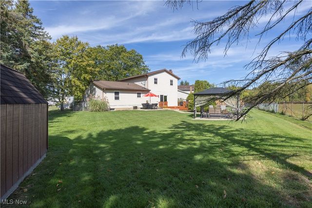 3776 Claridge Oval, Brunswick, OH 44212