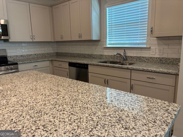 47 SE Brooke Court, Rome, GA 30161