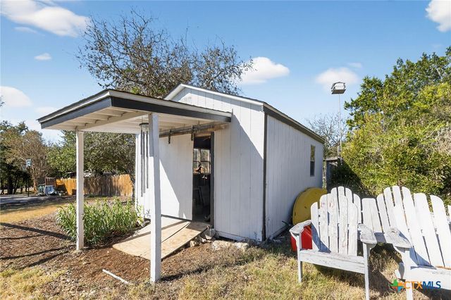 722 Stagecoach Trail, San Marcos, TX 78666