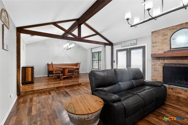 722 Stagecoach Trail, San Marcos, TX 78666