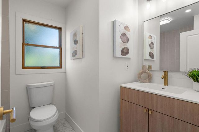 2271 Hemlock Avenue, Concord, CA 94520