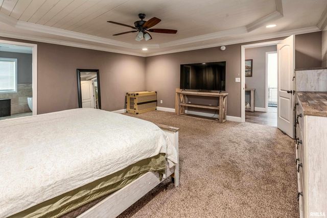 412 Noah Lane, Carterville, IL 62918