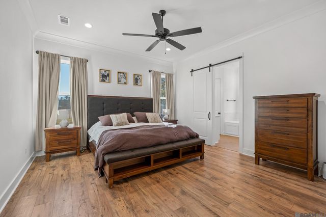 10598 Arnold Rd, Denham Springs, LA 70726