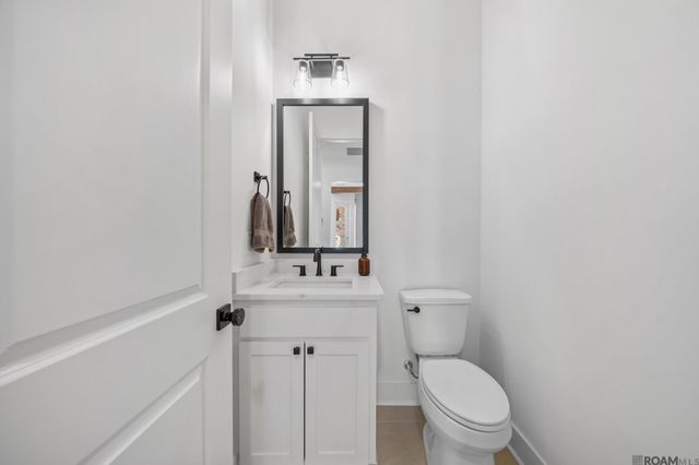 10598 Arnold Rd, Denham Springs, LA 70726