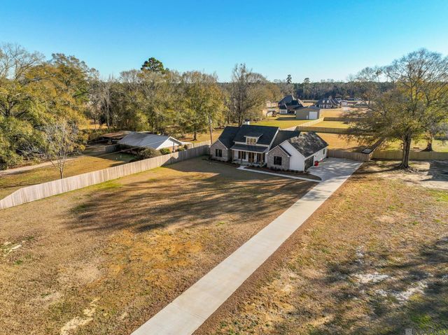 10598 Arnold Rd, Denham Springs, LA 70726