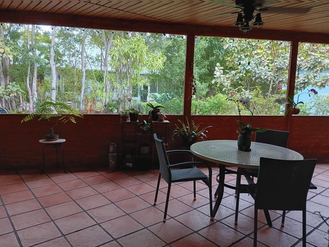 8204 NW 100th Terrace, Tamarac, FL 33321