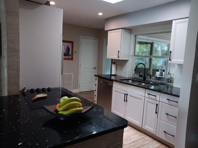 8204 NW 100th Terrace, Tamarac, FL 33321