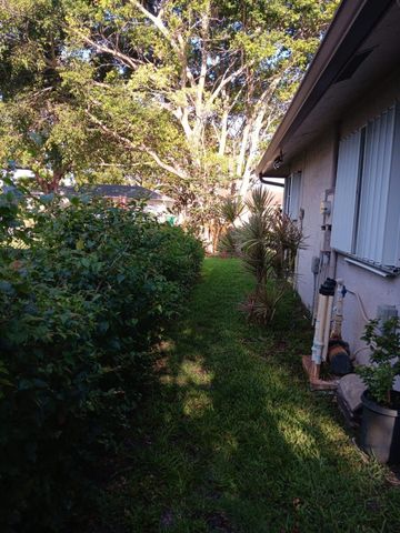 8204 NW 100th Terrace, Tamarac, FL 33321