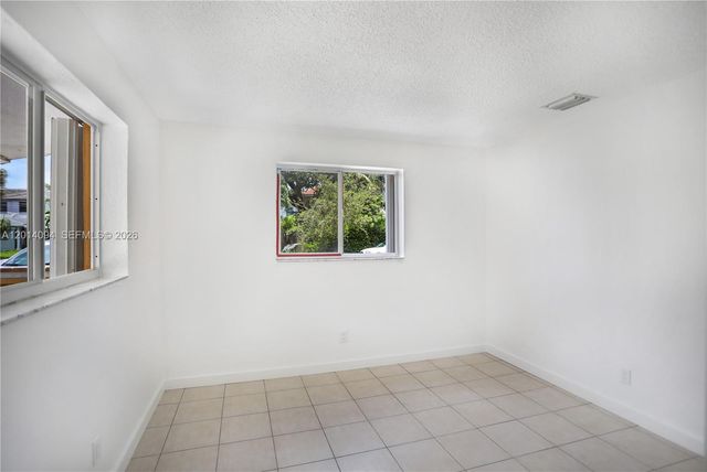 1522 SW 30th St 1, Fort Lauderdale, FL 33315