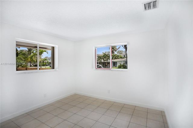 1522 SW 30th St 1, Fort Lauderdale, FL 33315