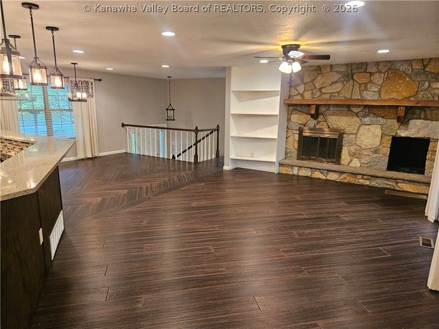 109 Ridgewood Forest Road, St Albans, WV 25177