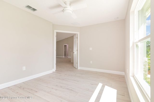 1526 Holcomb Street NW, Palm Bay, FL 32907