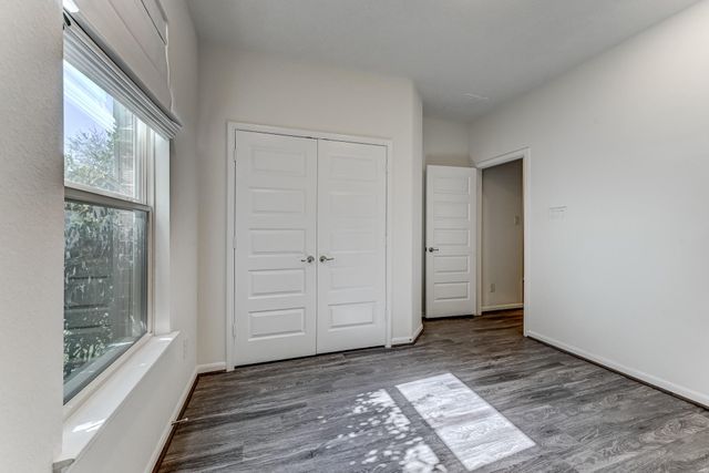 2103 Parnevik Place, Conroe, TX 77304