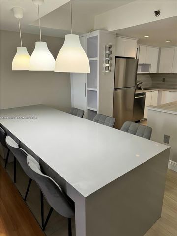 1100 Saint Charles Pl 606, Pembroke Pines, FL 33026