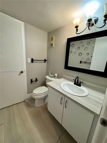 1100 Saint Charles Pl 606, Pembroke Pines, FL 33026