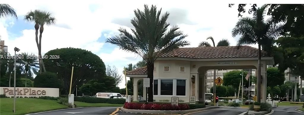1100 Saint Charles Pl 606, Pembroke Pines, FL 33026