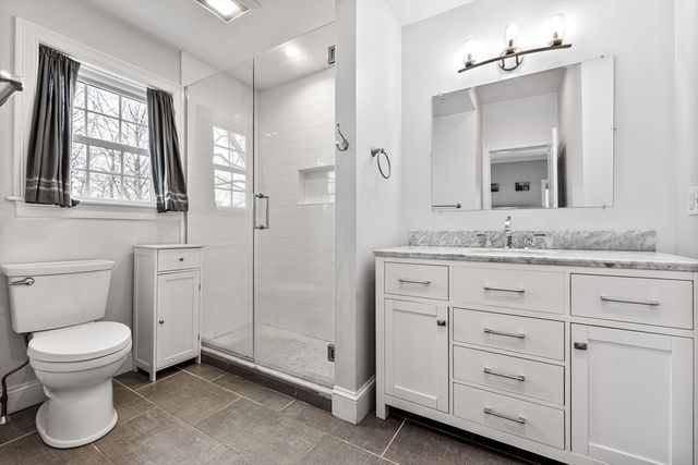 8-10 Ann St 8, Boston, MA 02122