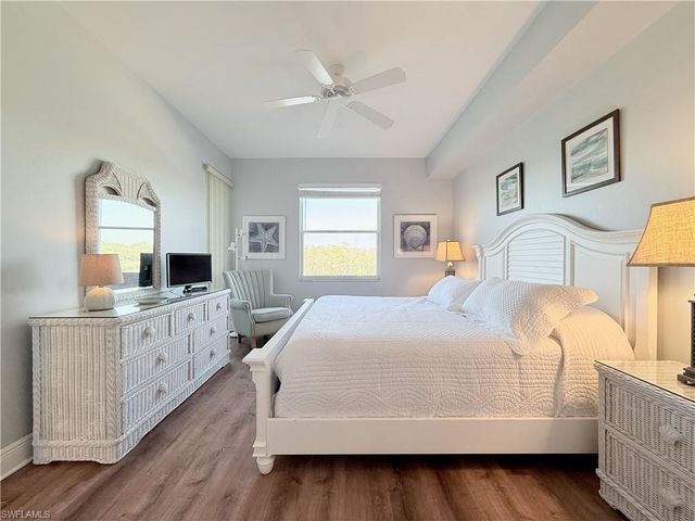 8555 Naples Heritage DR 234, Naples, FL 34112