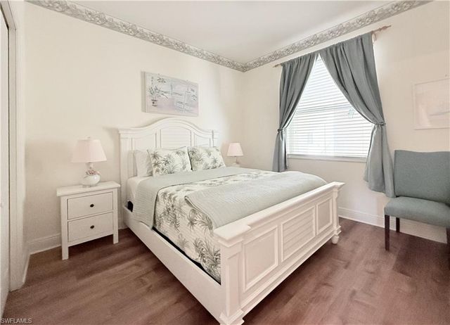 8555 Naples Heritage DR 234, Naples, FL 34112