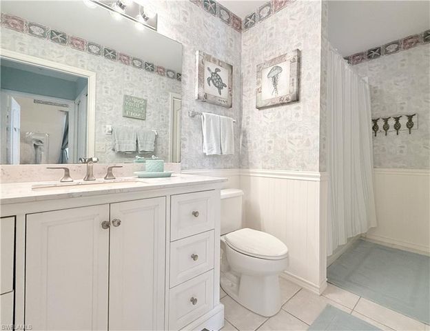 8555 Naples Heritage DR 234, Naples, FL 34112