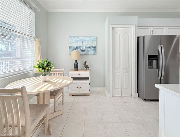 8555 Naples Heritage DR 234, Naples, FL 34112