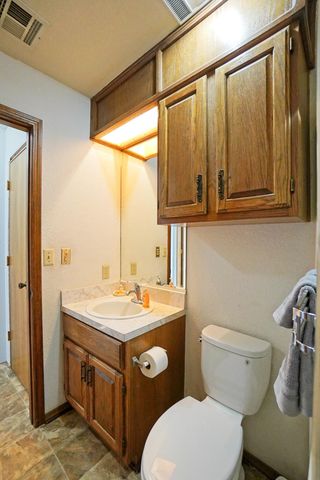 613 S Broadway Street, Grove, OK 74344