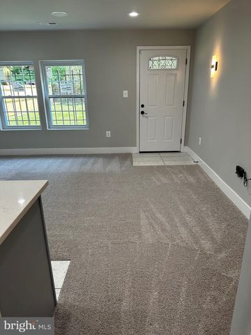 4 AKIN AVE, Capitol Heights, MD 20743