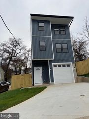 4 AKIN AVE, Capitol Heights, MD 20743