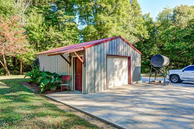 6047 N Brummett Road, Quincy, IN 47456