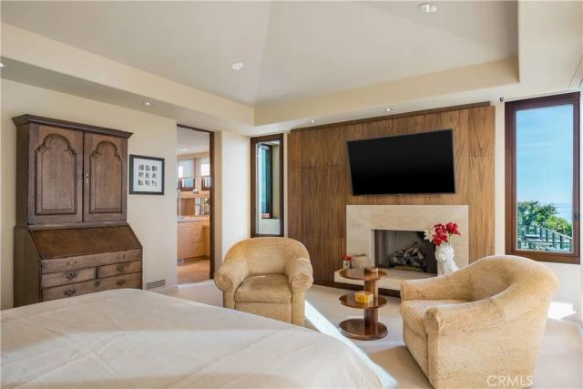 49 Lagunita Drive, Laguna Beach, CA 92651