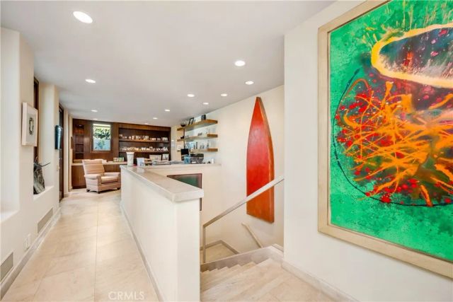 49 Lagunita Drive, Laguna Beach, CA 92651