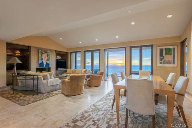 49 Lagunita Drive, Laguna Beach, CA 92651