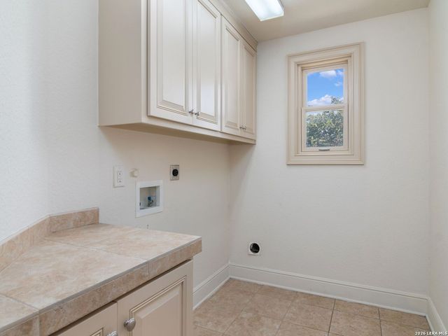 123 Eaton St Apt 104, San Antonio, TX 78209