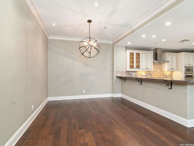 123 Eaton St Apt 104, San Antonio, TX 78209