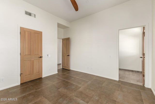 8118 E SADDLE HORN Road, Scottsdale, AZ 85255