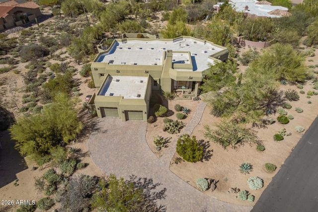 8118 E SADDLE HORN Road, Scottsdale, AZ 85255