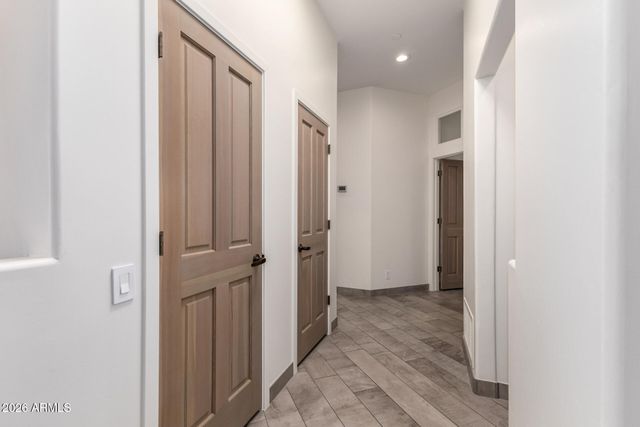 8118 E SADDLE HORN Road, Scottsdale, AZ 85255