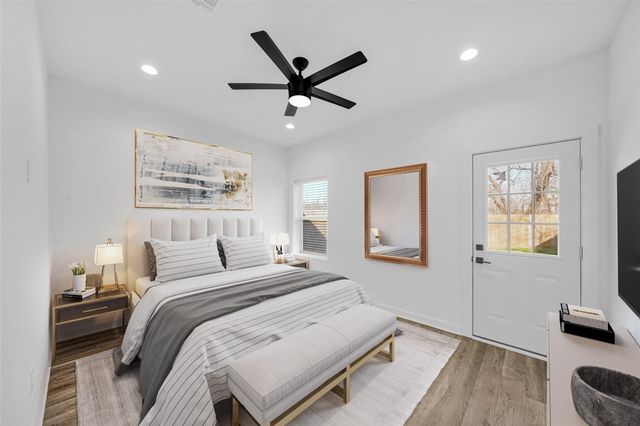 8402 Double Avenue A, Houston, TX 77088