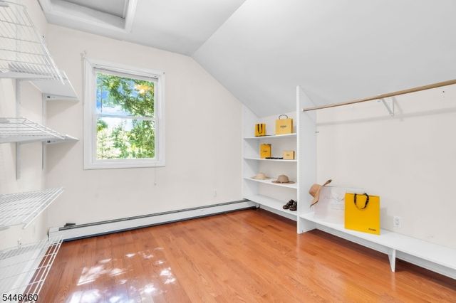 104 Bishops Rock Rd, Hopatcong Boro, NJ 07843