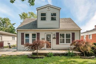 25511 Pennie Street, Dearborn Heights, MI 48125