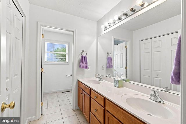 1510 GLENLEIGH DR, York, PA 17404