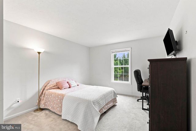 1510 GLENLEIGH DR, York, PA 17404