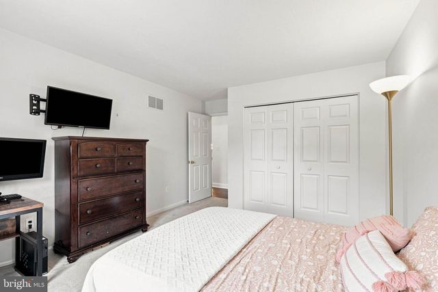 1510 GLENLEIGH DR, York, PA 17404