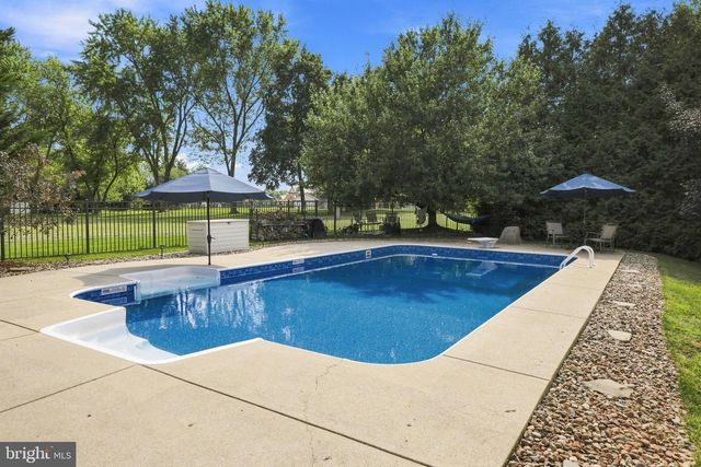 1510 GLENLEIGH DR, York, PA 17404